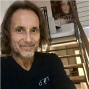 Insegnante yoga per azienda , scuole, privati